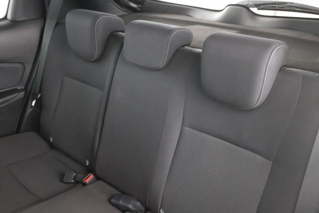 Toyota Yaris image 6
