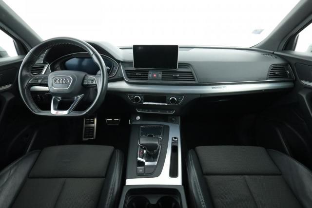 Audi Q5 image 1