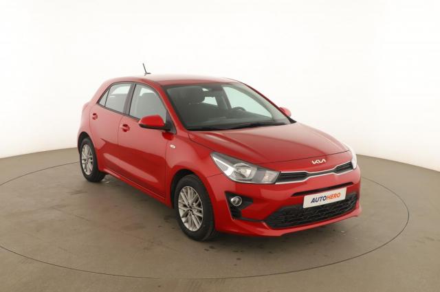 Kia Rio image 6
