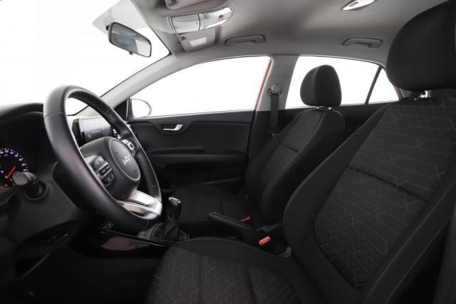 Kia Rio image 1
