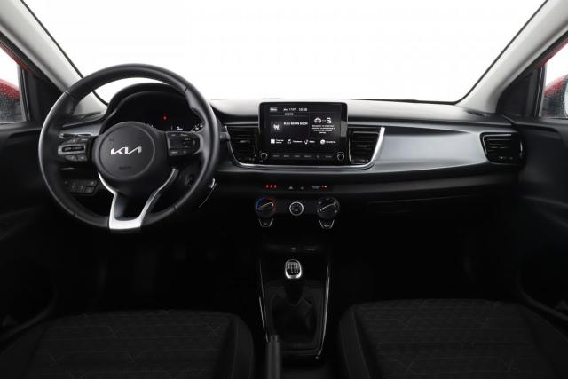 Kia Rio image 3