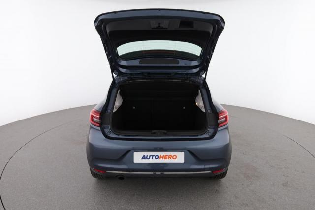 Renault Clio image 8
