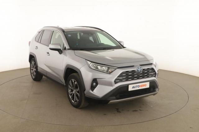 Toyota Rav4 image 9