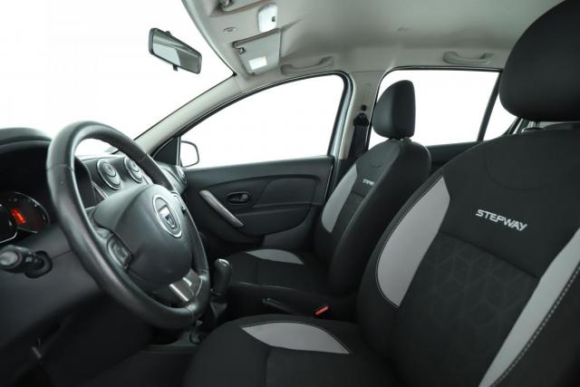 Dacia Sandero Ii image 2