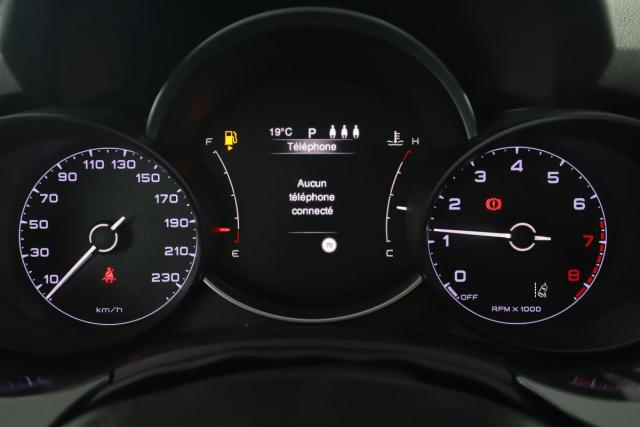 Fiat 500x image 8