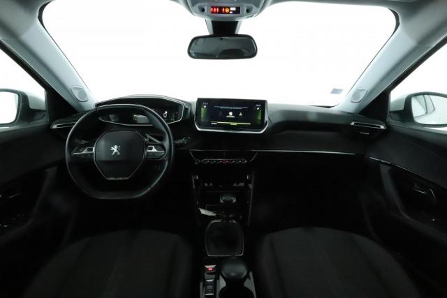 Peugeot 2008 image 6