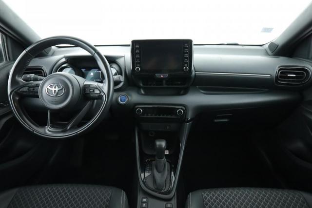 Toyota Yaris image 2