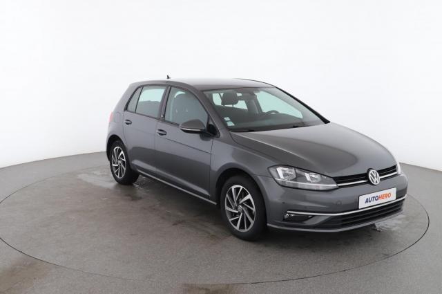 Volkswagen Golf image 7