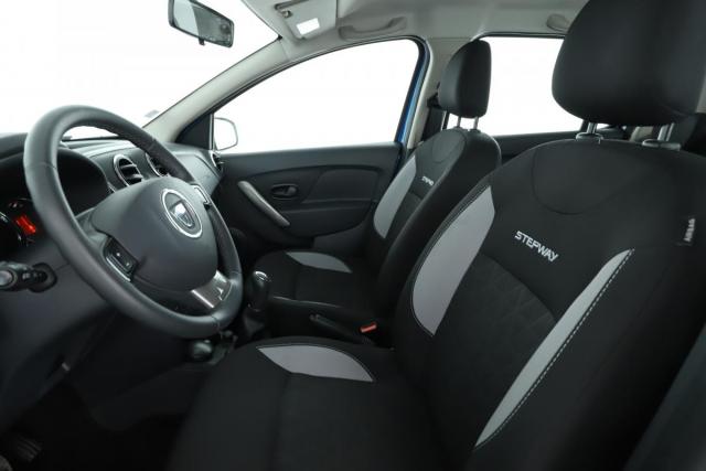 Dacia Sandero Ii image 2