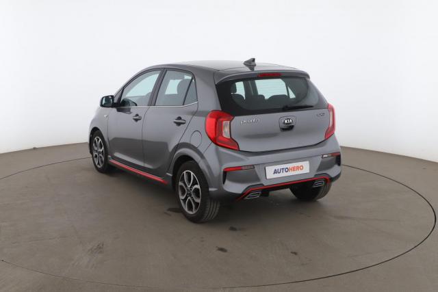Kia Picanto image 8