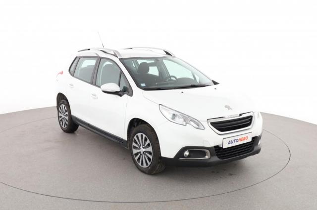 Peugeot 2008 image 2