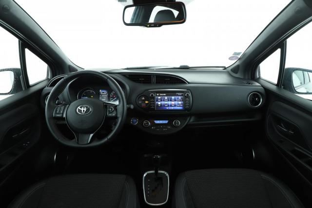 Toyota Yaris image 7