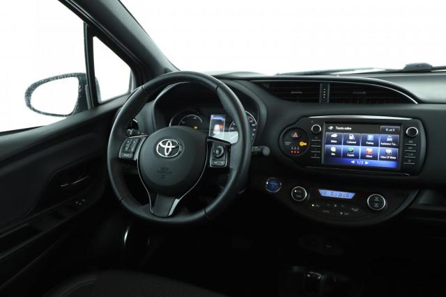Toyota Yaris image 9
