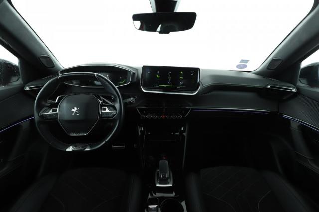 Peugeot 2008 image 6