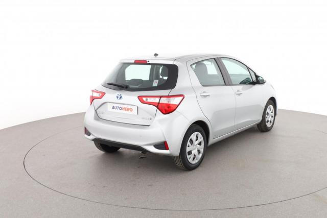 Toyota Yaris image 9
