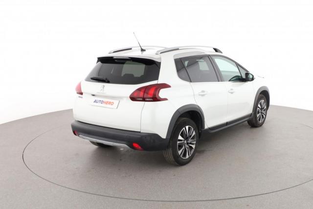 Peugeot 2008 image 1