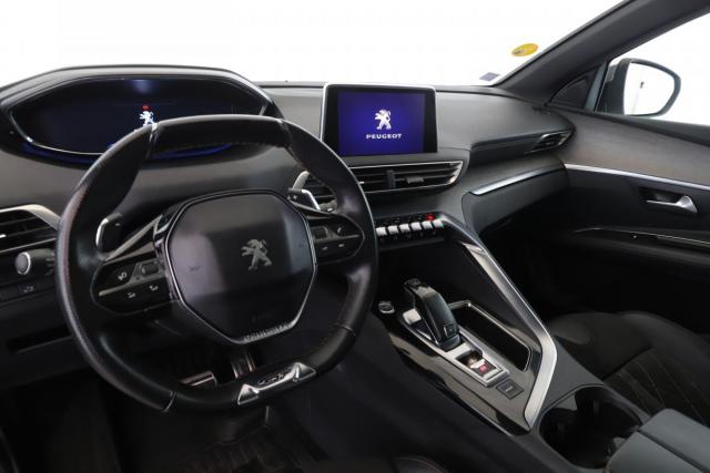 Peugeot 3008 image 8