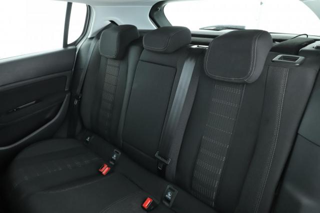 Peugeot 308 image 1