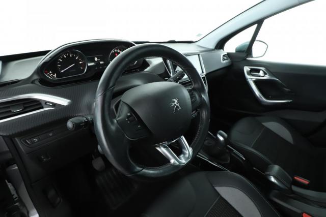 Peugeot 2008 image 5
