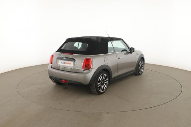 Mini Cabrio image 6