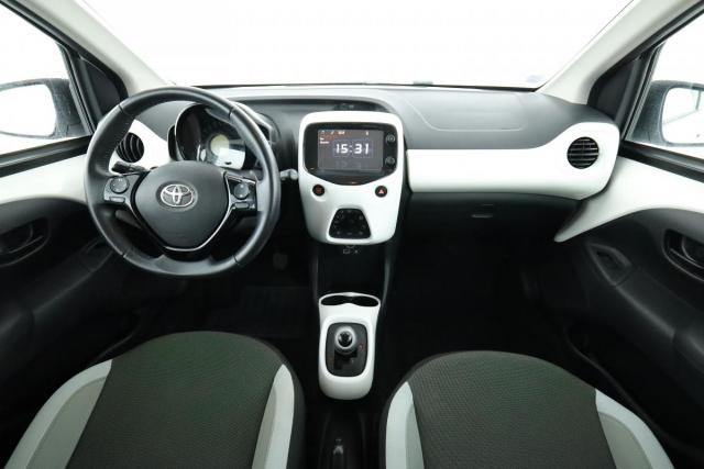 Toyota Aygo image 8
