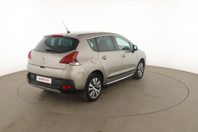 Peugeot 3008 image 3