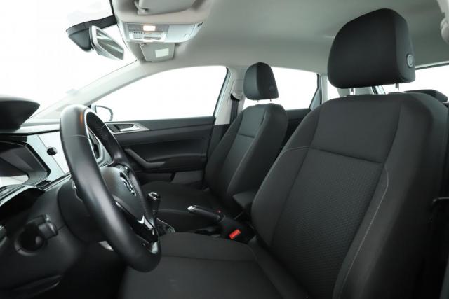 Volkswagen Polo image 9