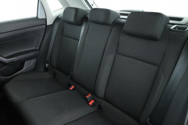 Volkswagen Polo image 8