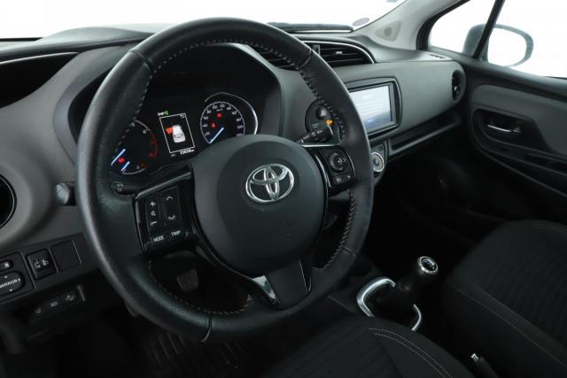Toyota Yaris image 5