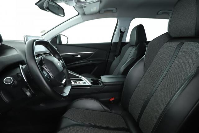 Peugeot 5008 image 6