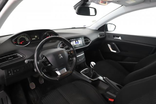 Peugeot 308 image 3