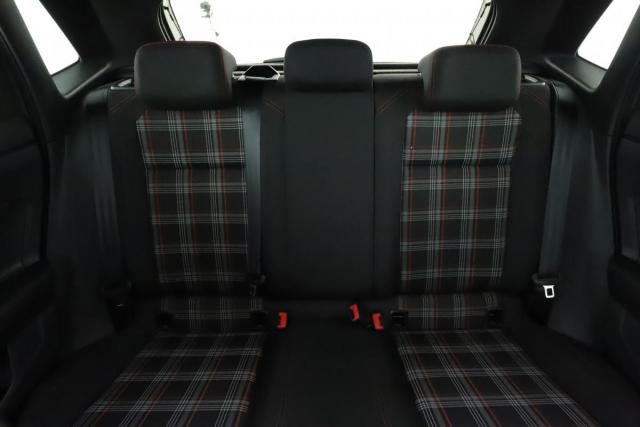 Volkswagen Polo image 2