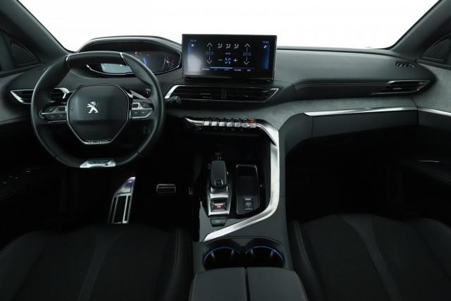 Peugeot 3008 image 2