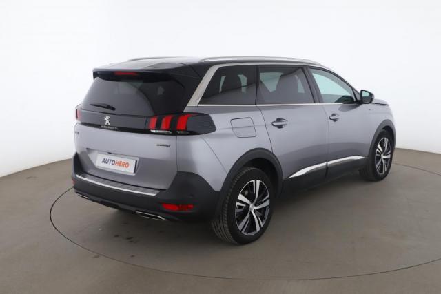 Peugeot 5008 image 4