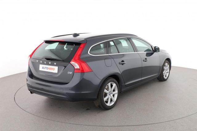 Volvo V60 image 9