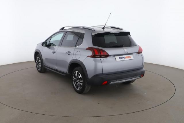 Peugeot 2008 image 8