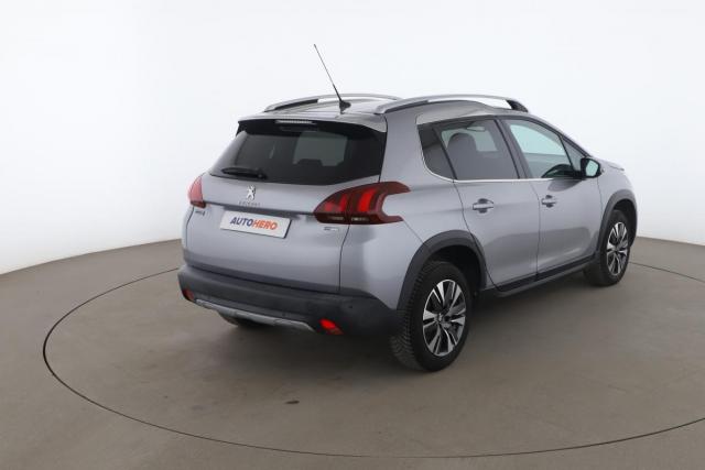 Peugeot 2008 image 3