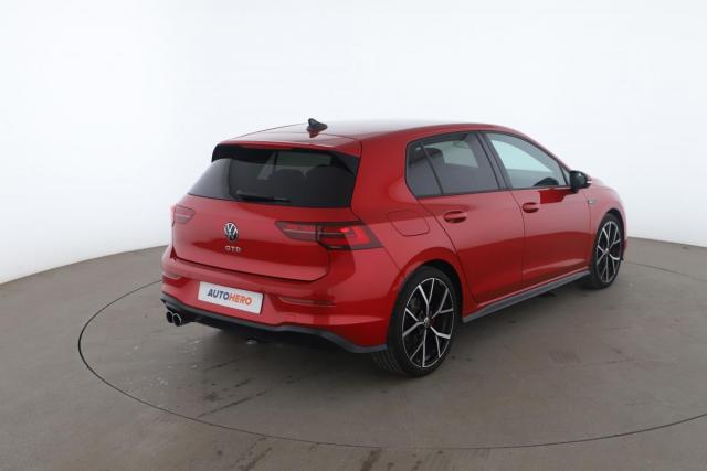 Volkswagen Golf image 7