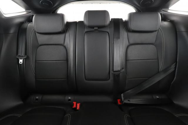 Jaguar E-Pace image 8