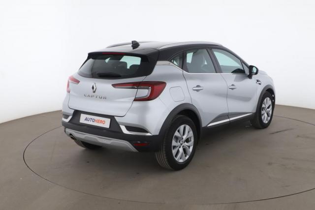 Renault Captur image 1