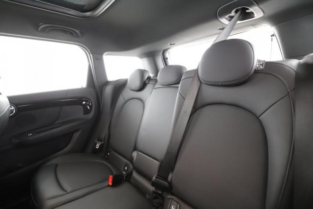 Mini Countryman image 5