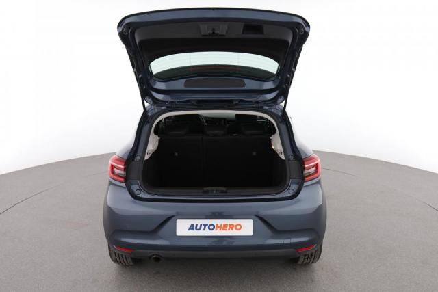 Renault Clio image 9