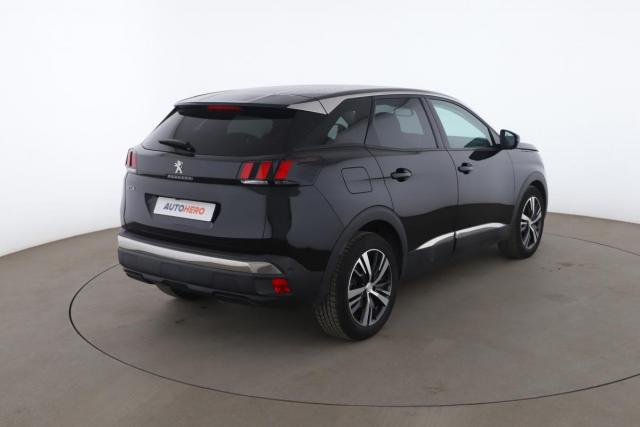 Peugeot 3008 image 2