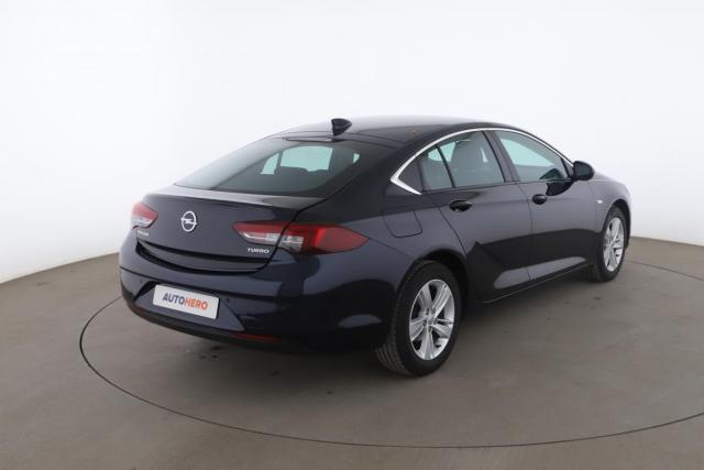 Opel Insignia image 9