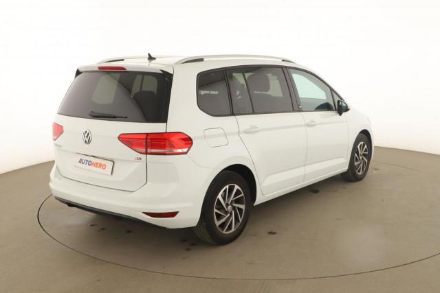 Volkswagen Touran image 4