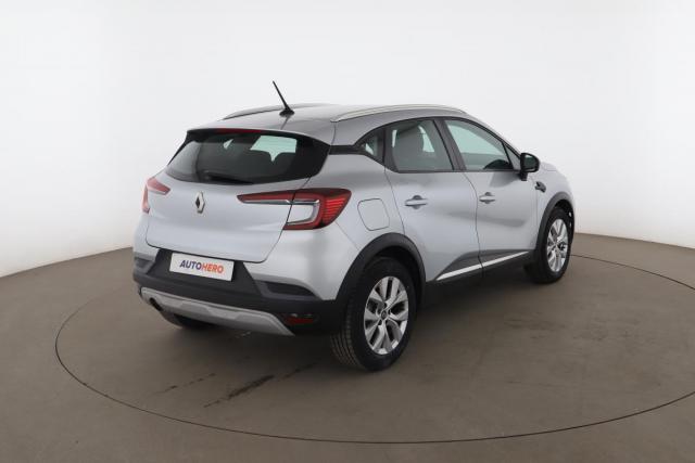 Renault Captur image 3