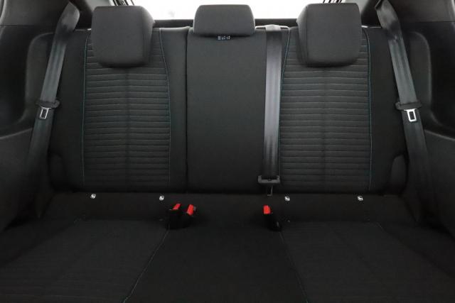 Peugeot 208 image 1