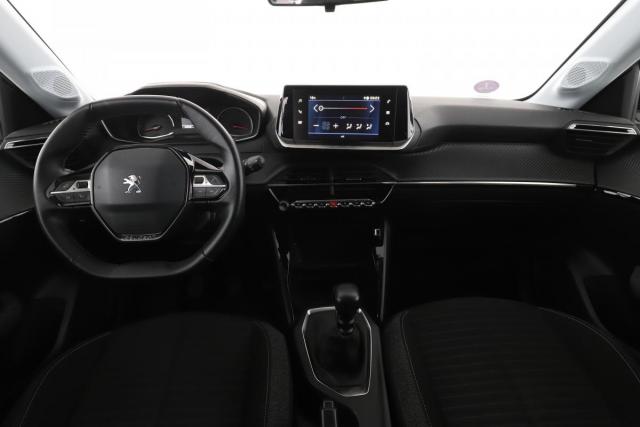 Peugeot 208 image 2