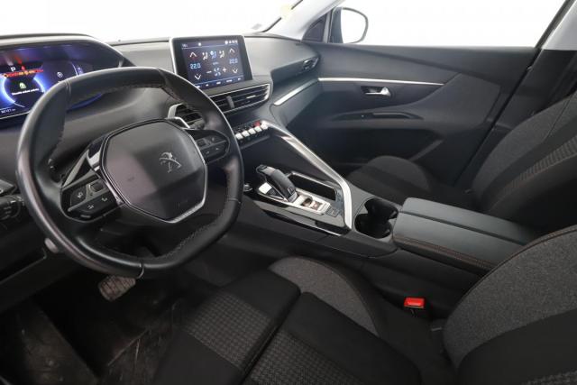 Peugeot 5008 image 1