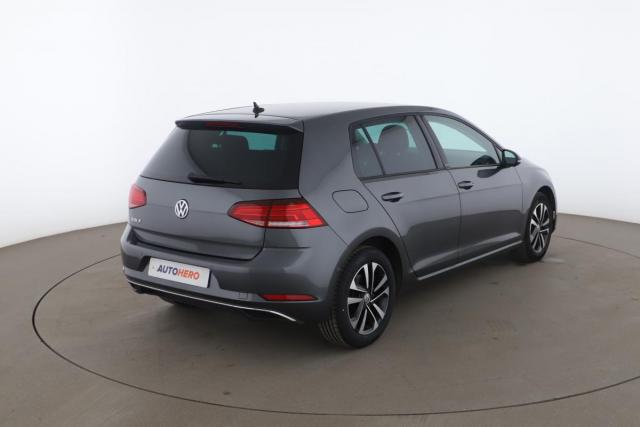 Volkswagen Golf image 4